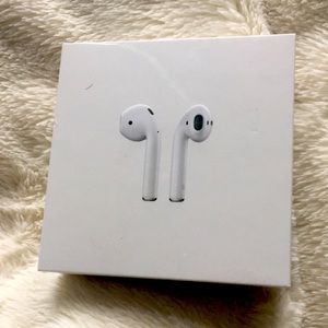 AirPods